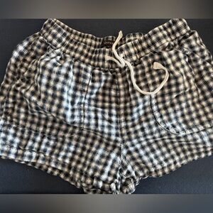 Quince Linen Gingham Shorts size medium